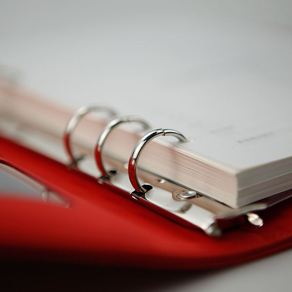 愛歐裝訂方式--圈裝（鐵圈，塑料圈裝）